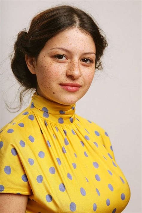 alia shawkat topless|Alia Shawkat Nude Photos & Videos